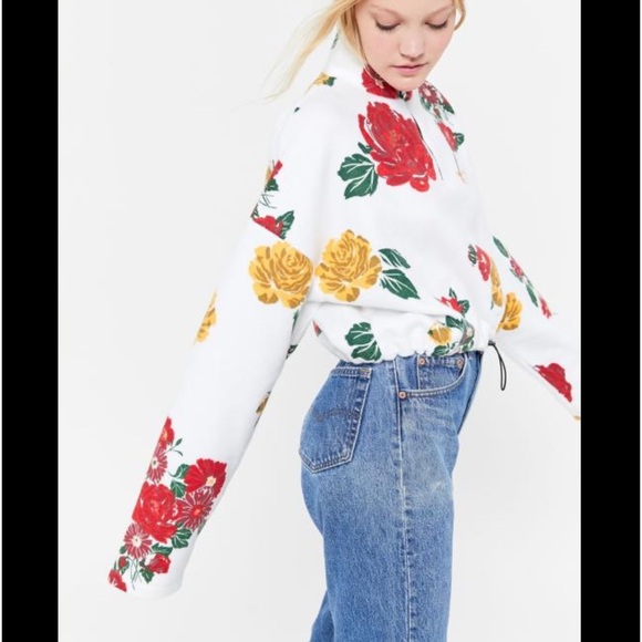 Good Things Floral Fleece from Urban Outfitters: medium - Picture 1 of 8